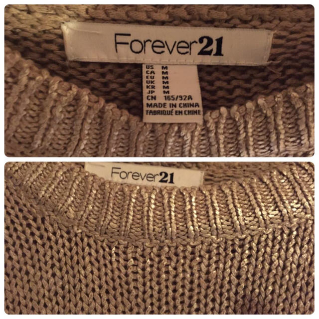 FOREVER 21(フォーエバートゥエンティーワン)のForever 21 ゴールドセーター レディースのトップス(ニット/セーター)の商品写真