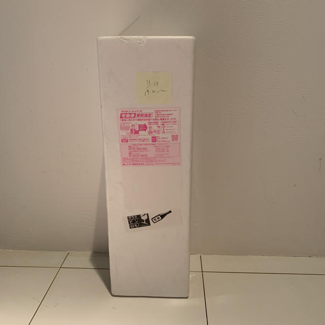 昨日到着!森伊蔵 1800ml 新品未開封でお届けします。-