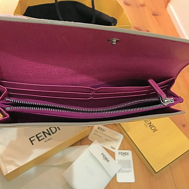 FENDI モンスター 財布