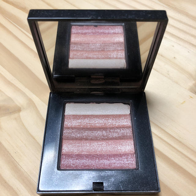 BOBBI BROWN(ボビイブラウン)のBOBBI BROWN (アイシャドウ／フェイスカラー) コスメ/美容のベースメイク/化粧品(フェイスカラー)の商品写真