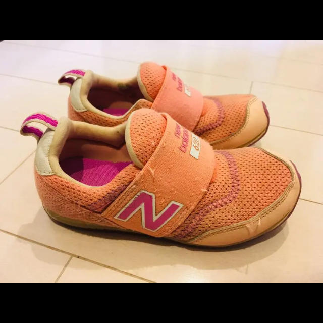 New Balance(ニューバランス)のニューバランス  靴 キッズ/ベビー/マタニティのキッズ靴/シューズ(15cm~)(スニーカー)の商品写真