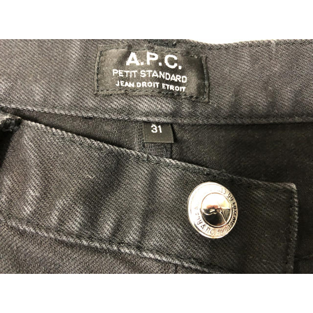 A.P.C(アーペーセー)のAPC  BLACK DENIM PETIT STANDARD 31 メンズのパンツ(デニム/ジーンズ)の商品写真