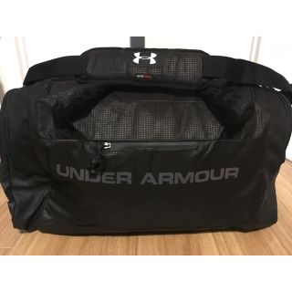 アンダーアーマー(UNDER ARMOUR)のショルダーバッグ(ショルダーバッグ)