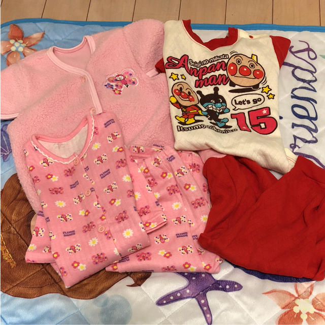 パジャマセット キッズ/ベビー/マタニティのキッズ服女の子用(90cm~)(パジャマ)の商品写真