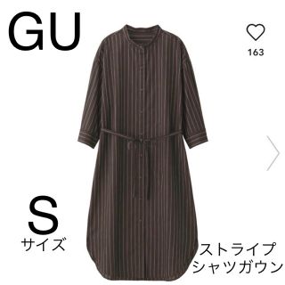 ジーユー(GU)の【GU】ストライプシャツガウン Sサイズ ブラウン ユニクロ uniqlo (ロングワンピース/マキシワンピース)