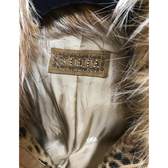伊太利屋(イタリヤ)のうちゅう777様♡専用です❣️フォククス ファーつき🦊ビジュージッパー✨コート レディースのジャケット/アウター(毛皮/ファーコート)の商品写真