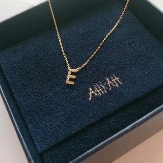 アーカー(AHKAH)のアーカーk18イニシャルネックレス(ネックレス)