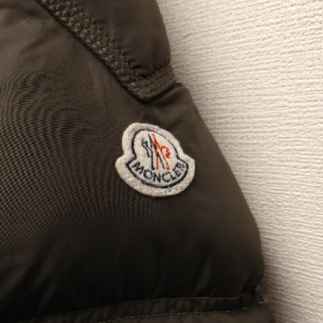 MONCLER(モンクレール)のモンクレール  ソーテルヌ ダークブラウン メンズのジャケット/アウター(ダウンジャケット)の商品写真