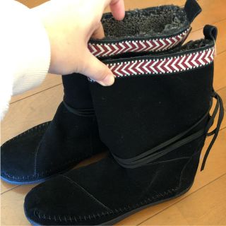 トムズ(TOMS)の新品未使用! TOMS ボアブーツ 25.5cm(ブーツ)