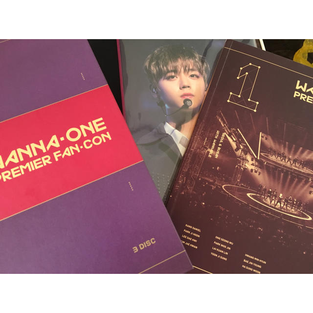 YMC(ワイエムシー)のWANNA ONE プレミアファンコン DVD エンタメ/ホビーのCD(K-POP/アジア)の商品写真