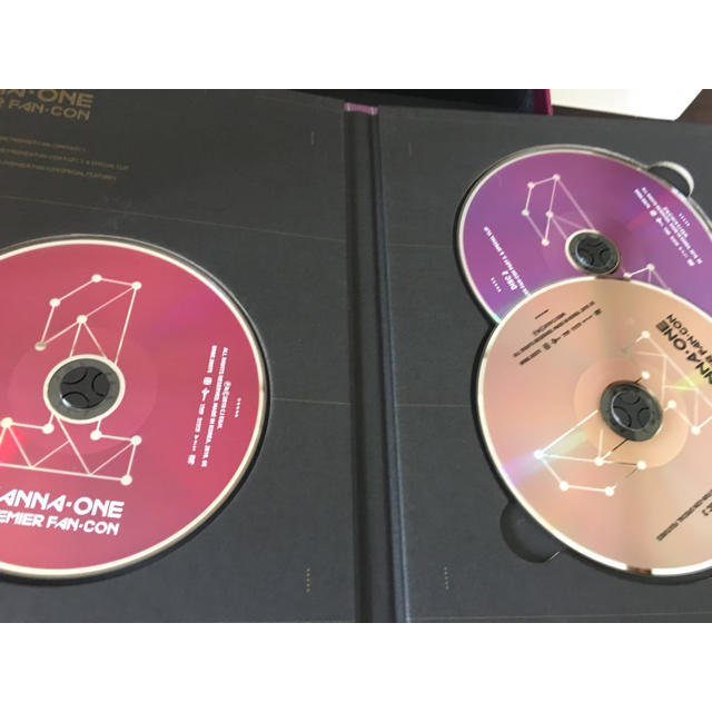 YMC(ワイエムシー)のWANNA ONE プレミアファンコン DVD エンタメ/ホビーのCD(K-POP/アジア)の商品写真