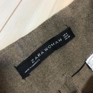 ザラ(ZARA)のZARA ハイウエストブラウンパンツ(カジュアルパンツ)