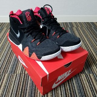 ナイキ(NIKE)の☆ナイキ　カイリー4E 完売商品！No.4☆(スニーカー)