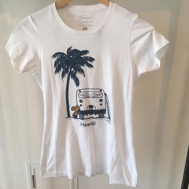 SNOOPY(スヌーピー)のハワイ限定 スヌーピーＴシャツ レディースのトップス(Tシャツ(半袖/袖なし))の商品写真