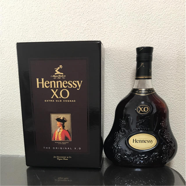 専用【未開栓】Hennessy ヘネシー XO 黒キャップ 箱入り700ml