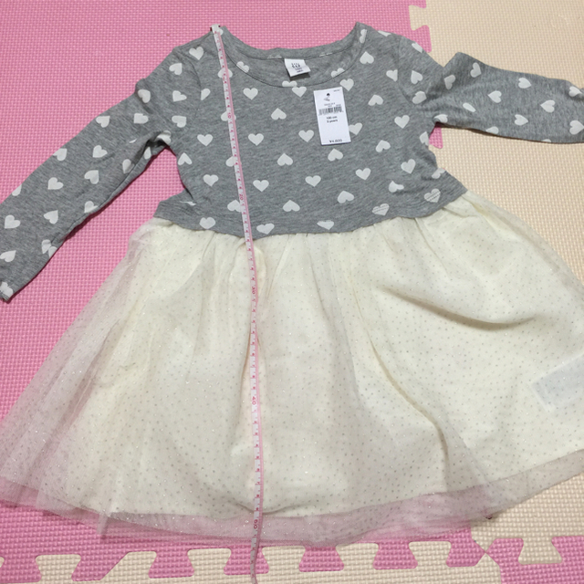 babyGAP(ベビーギャップ)のGAP   100サイズ   チュール ラメ  ワンピース キッズ/ベビー/マタニティのキッズ服女の子用(90cm~)(ワンピース)の商品写真