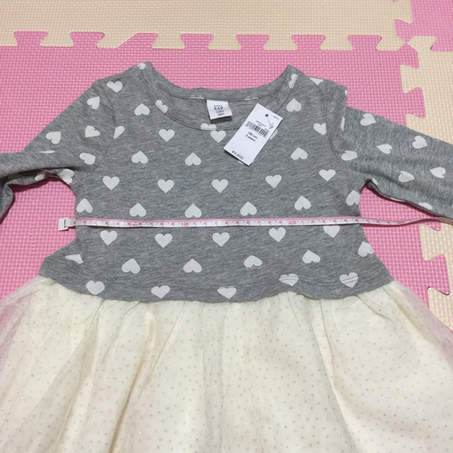 babyGAP(ベビーギャップ)のGAP   100サイズ   チュール ラメ  ワンピース キッズ/ベビー/マタニティのキッズ服女の子用(90cm~)(ワンピース)の商品写真