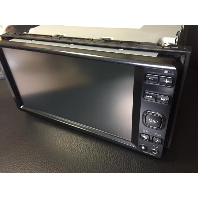 528 作動品 トヨタ、ダイハツ純正ナビ NSDN-W60 - メルカリ