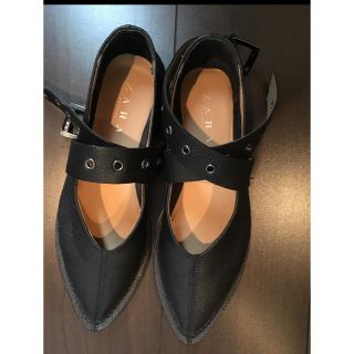 ザラ(ZARA)のZARA 美品 可愛いフラットシューズ値下げ❗️(バレエシューズ)