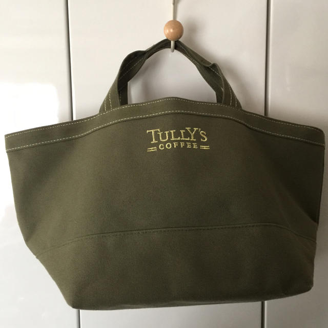 TULLY'S COFFEE(タリーズコーヒー)の【美品】タリーズコーヒー福袋「2017 HAPPY BAG 」限定トートバッグ レディースのバッグ(トートバッグ)の商品写真