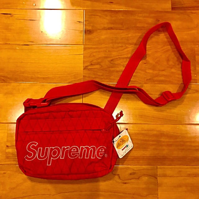 Supreme Shoulder Bag 18aw Red