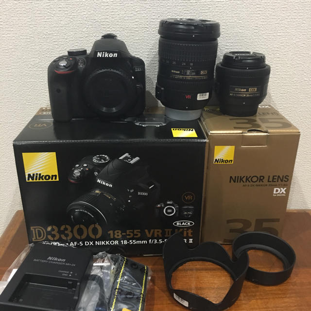 NIKON D 3300