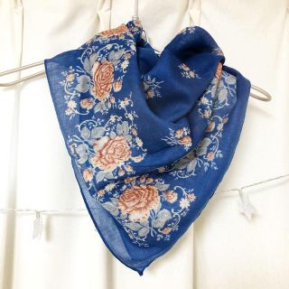 ロキエ(Lochie)のRetro ＊ navy rose scarf(バンダナ/スカーフ)