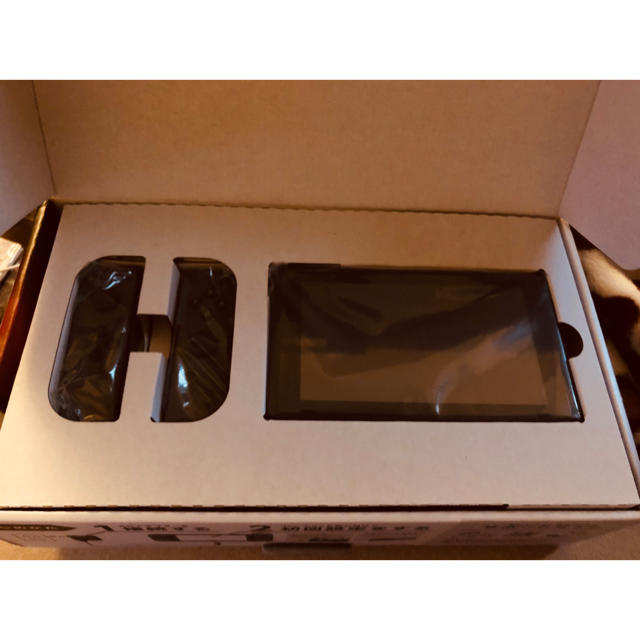 Nintendo Switch(ニンテンドースイッチ)の＊カスタム1984様専用 中古 nintendo swich 本体 エンタメ/ホビーのゲームソフト/ゲーム機本体(家庭用ゲーム機本体)の商品写真