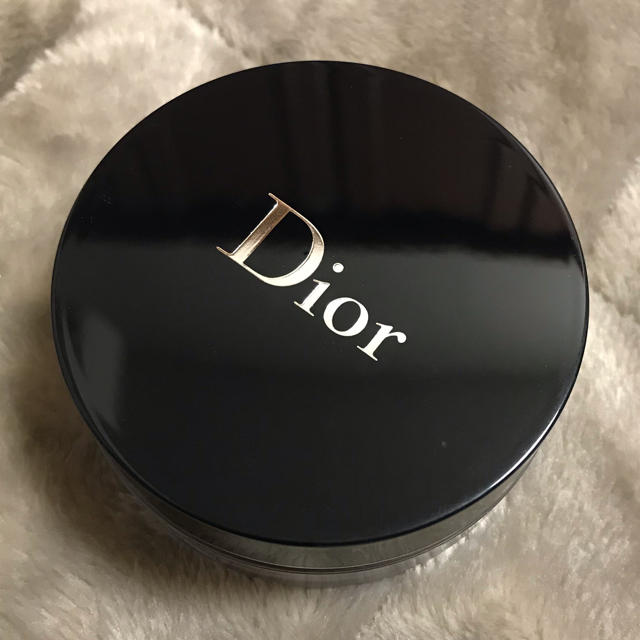 Dior(ディオール)のディオールスキン フォーエヴァー コントロール ルースパウダー コスメ/美容のベースメイク/化粧品(フェイスパウダー)の商品写真