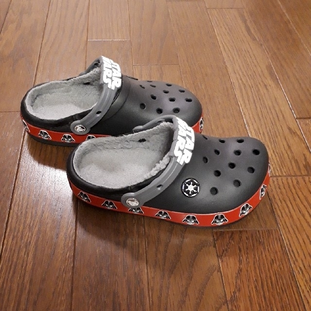 crocs(クロックス)のクロックスジュニア　サンダル キッズ/ベビー/マタニティのキッズ靴/シューズ(15cm~)(サンダル)の商品写真