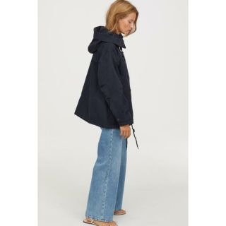 今期物新品  H&M  マウンテンパーカー  定価7499円