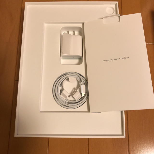 24H限定 Apple 64GB docomo セルラーの通販 by mihasuke's shop｜アップルならラクマ - ipad pro 11インチ 好評最新品