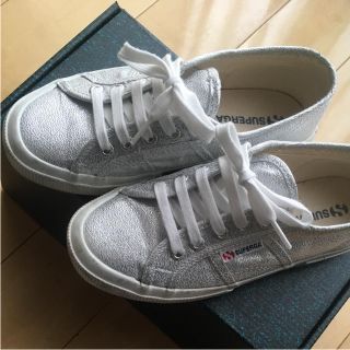 スペルガ(SUPERGA)のスペルガ  シルバースニーカー36(スニーカー)