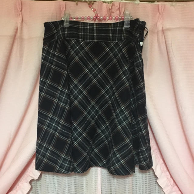 大きいサイズ膝丈チェックスカートLL レディースのスカート(ひざ丈スカート)の商品写真