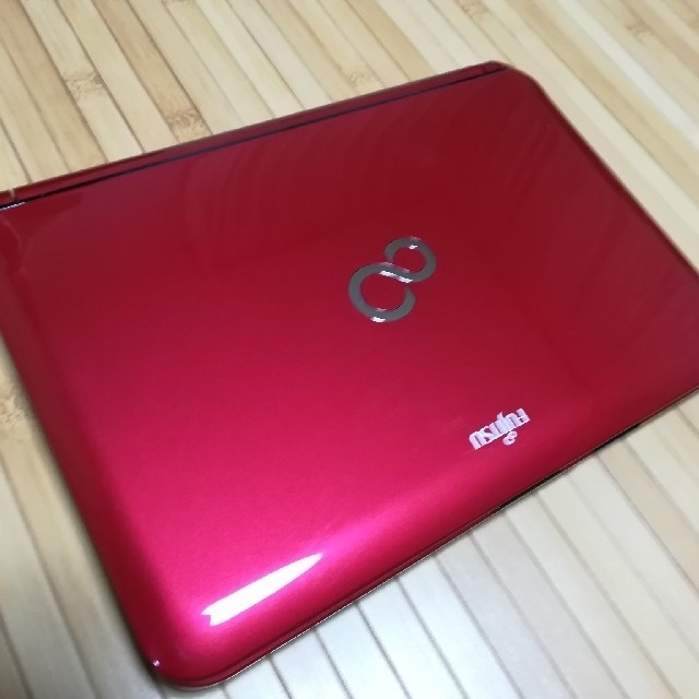 富士通(フジツウ)の富士通 LIFEBOOK MH30/C   + ASUS DVDドライブ スマホ/家電/カメラのPC/タブレット(ノートPC)の商品写真