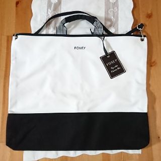 フォクシー(FOXEY)の最終値下げ【新品】FOXEY キャンバストートバッグ(トートバッグ)