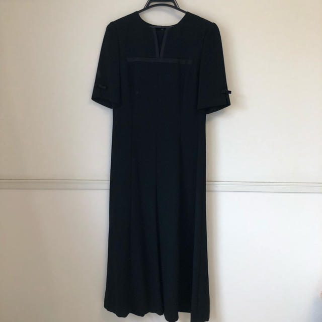 礼服 9号 レディースのフォーマル/ドレス(礼服/喪服)の商品写真