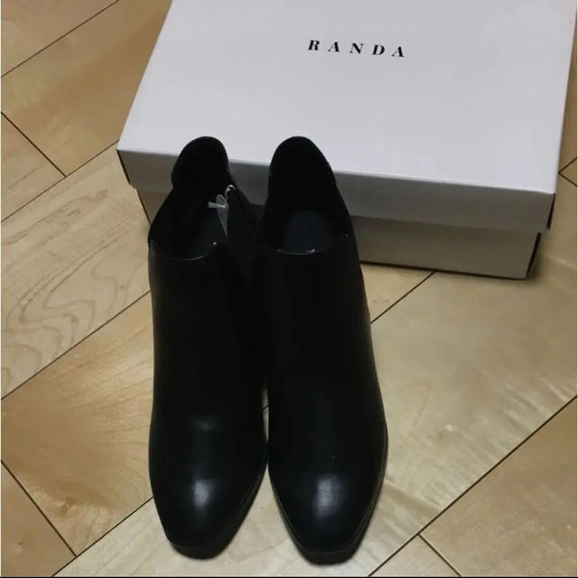 RANDA(ランダ)のショートブーツ レディースの靴/シューズ(ブーティ)の商品写真