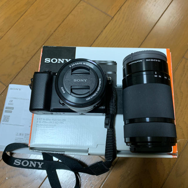 SONY α5000 Wレンズセットミラーレス一眼