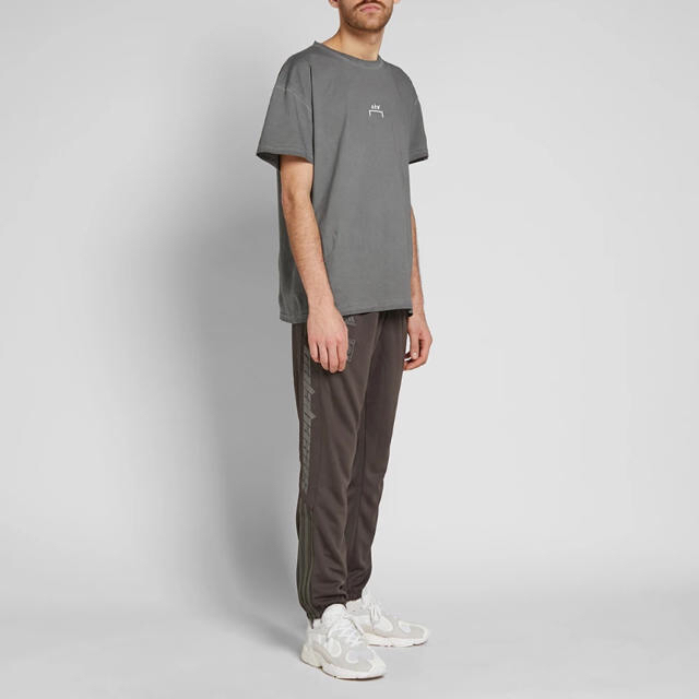 adidas(アディダス)の Adidas yeezy calabasas track pant アディダス メンズのパンツ(その他)の商品写真