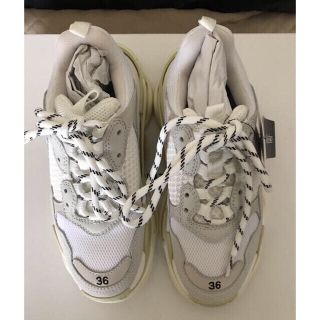 バレンシアガ(Balenciaga)のBalenciaga  (スニーカー)