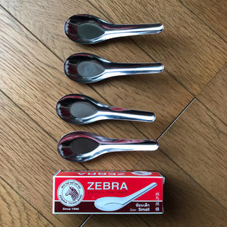 ゼブラ(ZEBRA)のゼブラ スプーン スモールサイズ４本(カトラリー/箸)