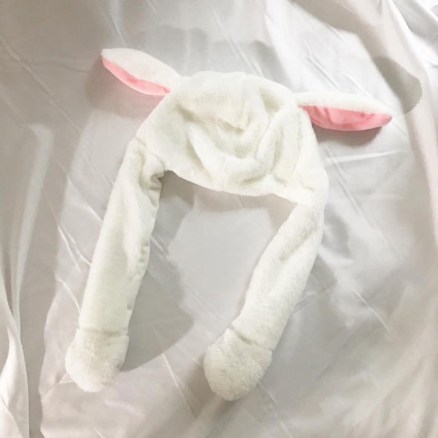 【新品】うさみみ帽子 レディースの帽子(その他)の商品写真