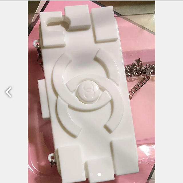 CHANEL(シャネル)のiPhoneケース スマホ/家電/カメラのスマホアクセサリー(iPhoneケース)の商品写真