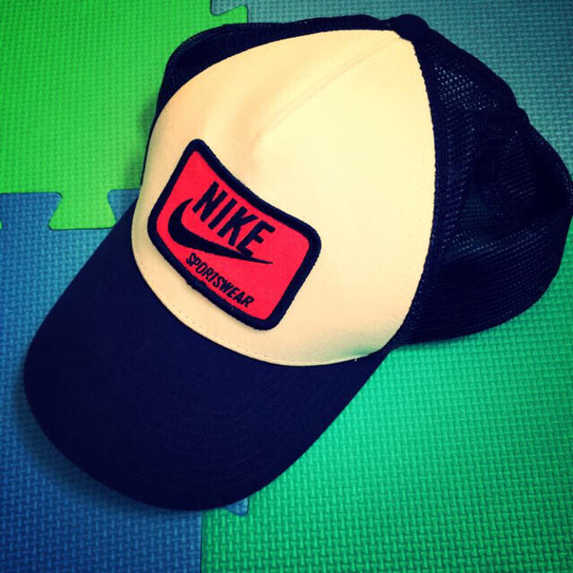 NIKE(ナイキ)のNIKE CAP レディースの帽子(キャップ)の商品写真