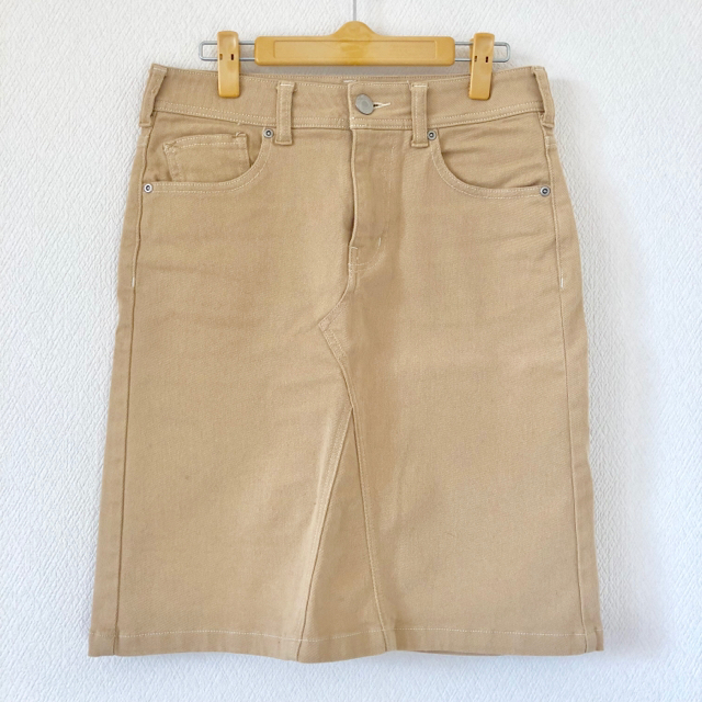 ikka(イッカ)のikka スカート ベージュ レディースのスカート(ひざ丈スカート)の商品写真