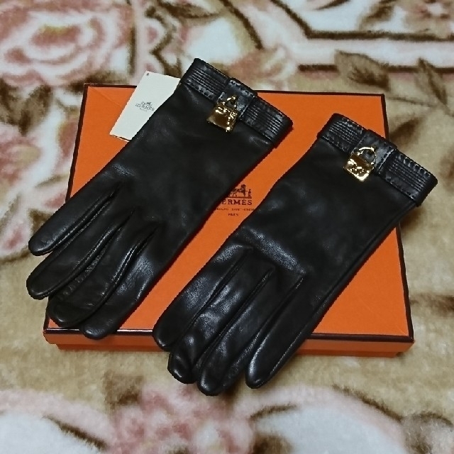 Hermes(エルメス)の値下げ！早い者勝ち！新品 HERMES エルメス グローブ 手袋  レディースのファッション小物(手袋)の商品写真