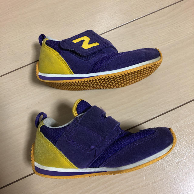 New Balance(ニューバランス)のニューバランス キッズ ベビー スニーカー 15㎝  キッズ/ベビー/マタニティのキッズ靴/シューズ(15cm~)(スニーカー)の商品写真