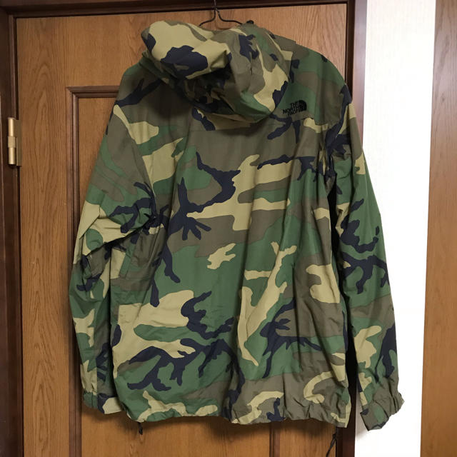 THE NORTH FACE(ザノースフェイス)のTHE NORTH FACE novelty  scoop  jacket L メンズのジャケット/アウター(マウンテンパーカー)の商品写真