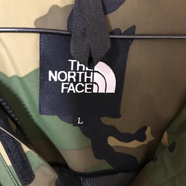 THE NORTH FACE(ザノースフェイス)のTHE NORTH FACE novelty  scoop  jacket L メンズのジャケット/アウター(マウンテンパーカー)の商品写真